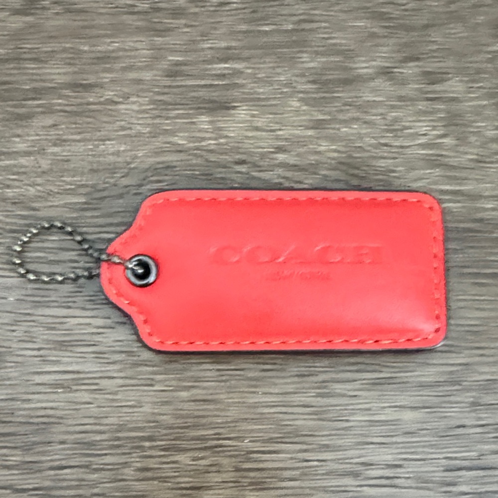 Coach Puffy Tabby Hangtag